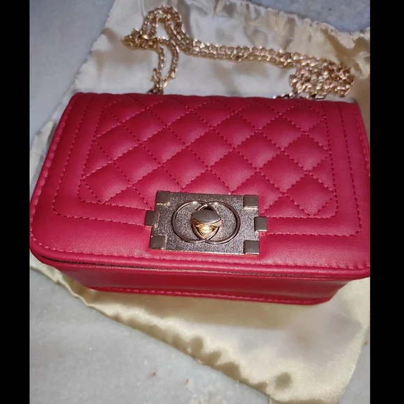 Red Bag (2 in 1 ) New with dustbag - Picture 3 of 16